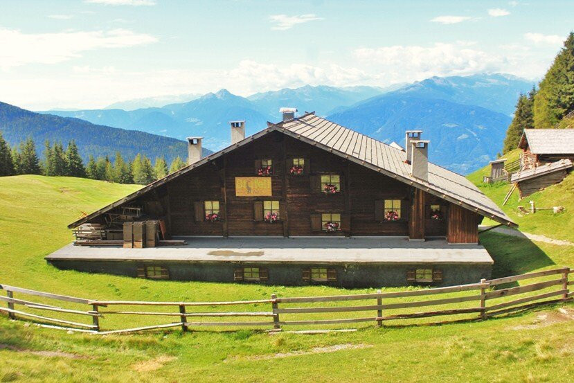 Sentiero Viadacqua E Malga Staffel景点图片