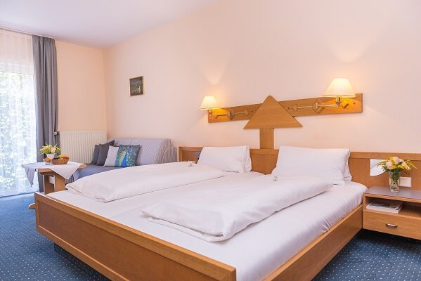 Hotel Pfauen Garni主图