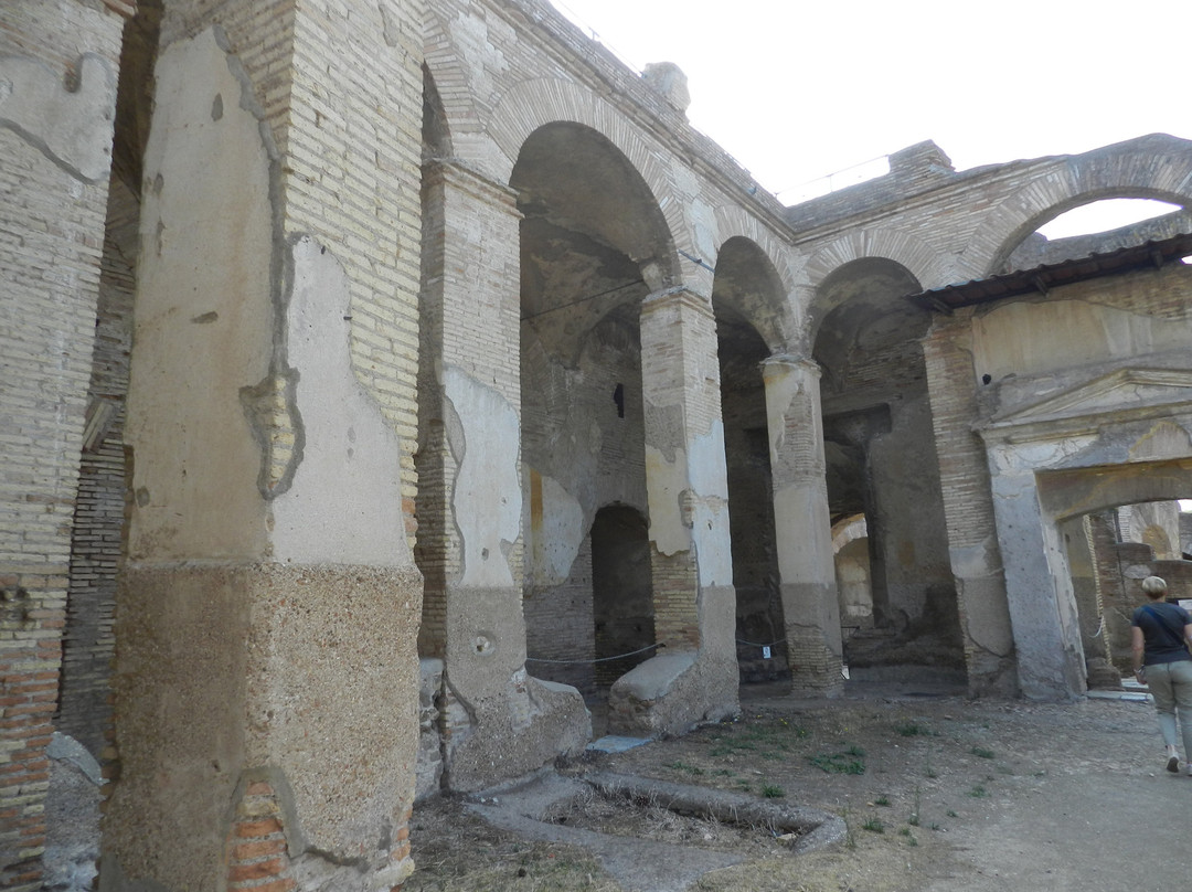 Caseggiato Del Serapide (ostia Antica )景点图片