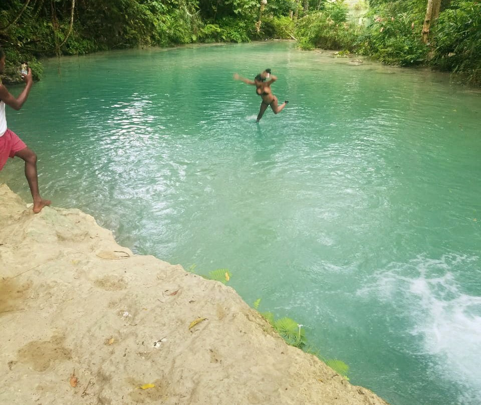 The Blue Hole Tour-奥乔里奥斯必去景点