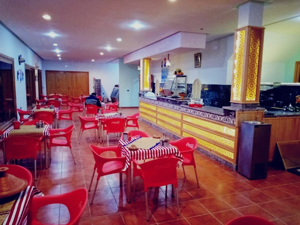 Maqhaa Mateam Manzar 'Aqshur