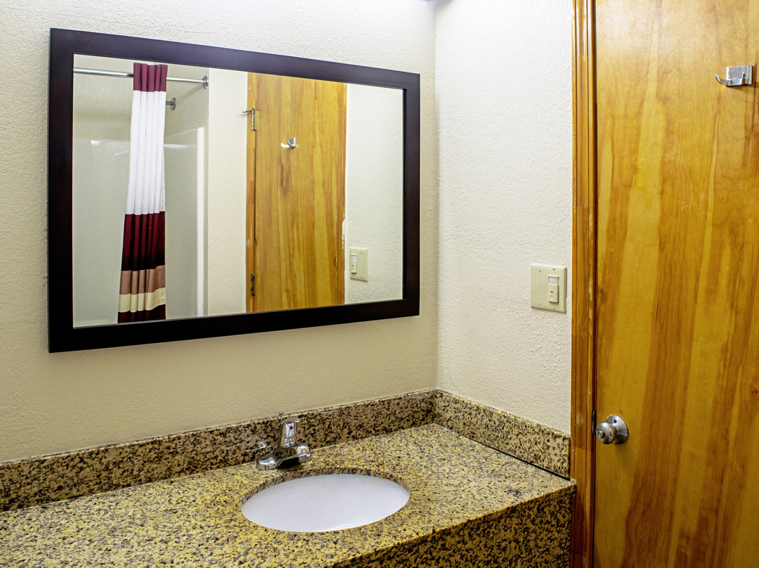 Red Roof Inn & Suites Middletown/Franklin主图