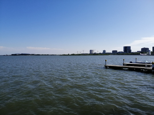 滴水湖-上海市必去景点