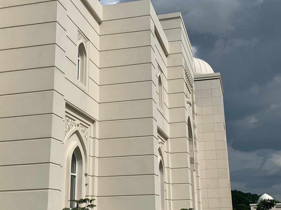 Masjid Sri Sendayan-汝来必去景点