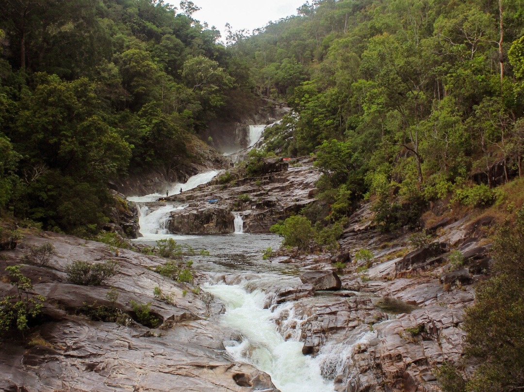 Behana Gorge Waterfall-凯恩斯必去景点