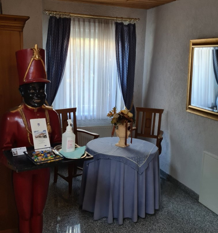 皇家宫廷酒店主图