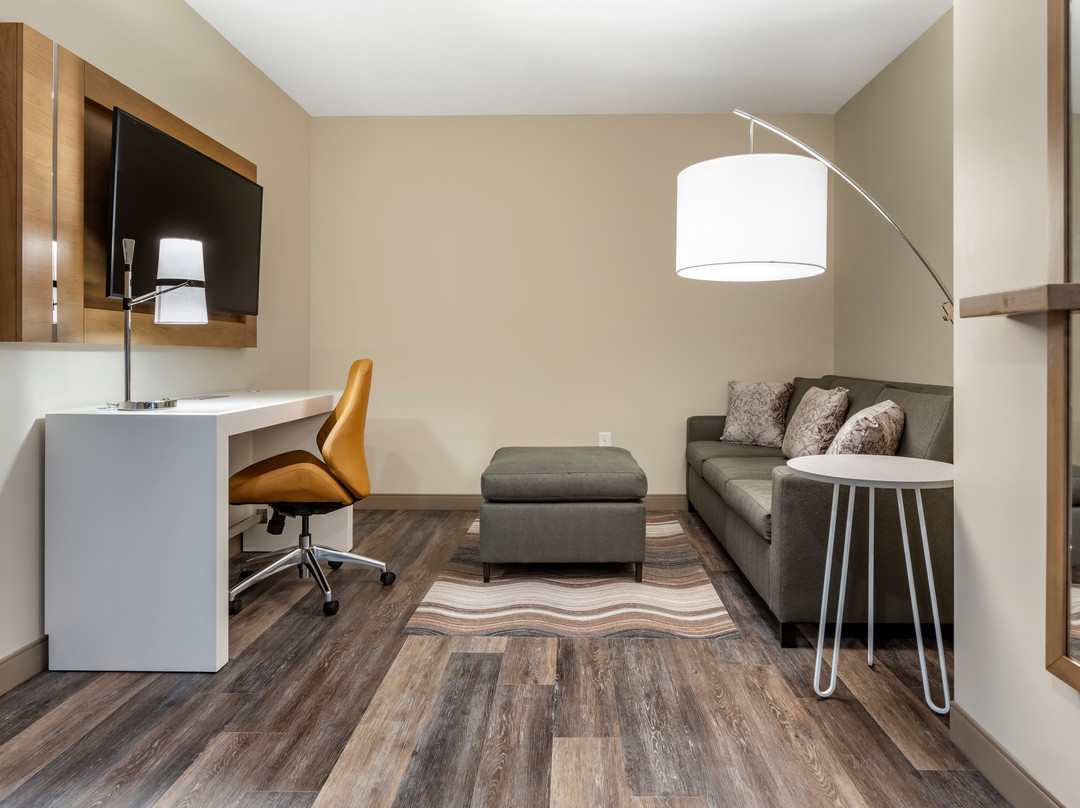 Doubletree By Hilton Greenville Woodruff Road主图