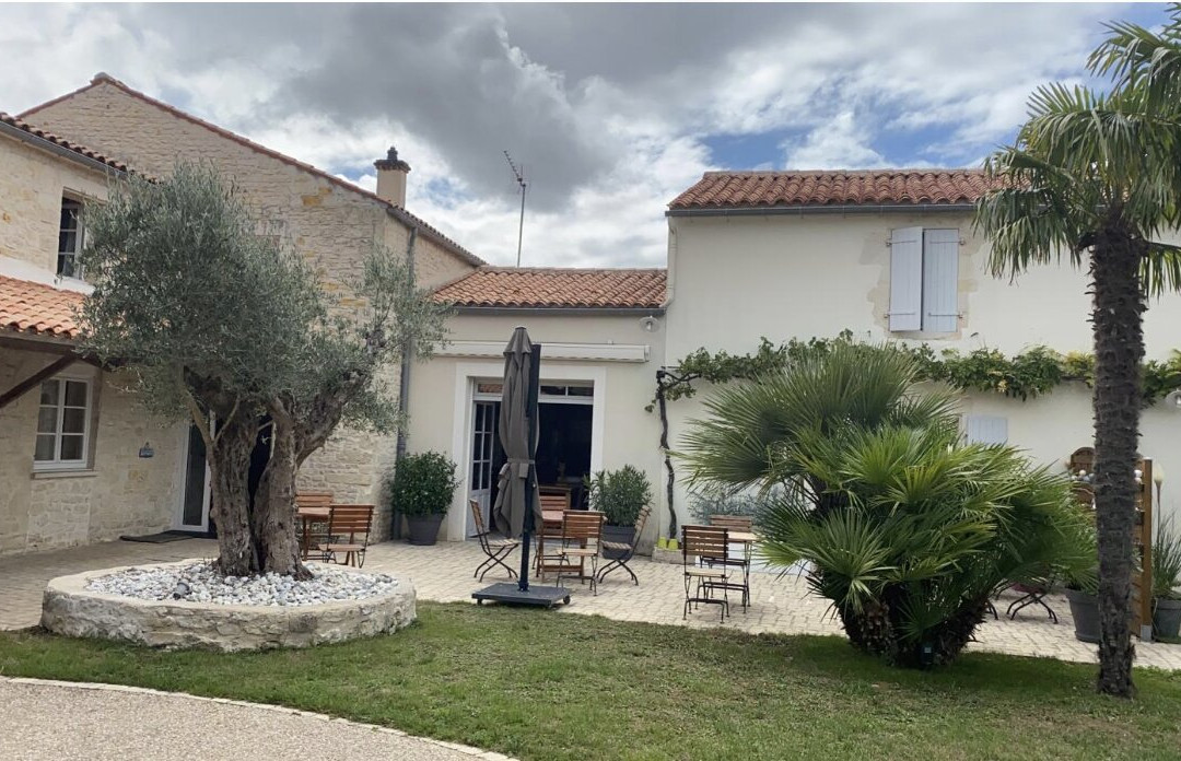 La Rochelle Lodge主图