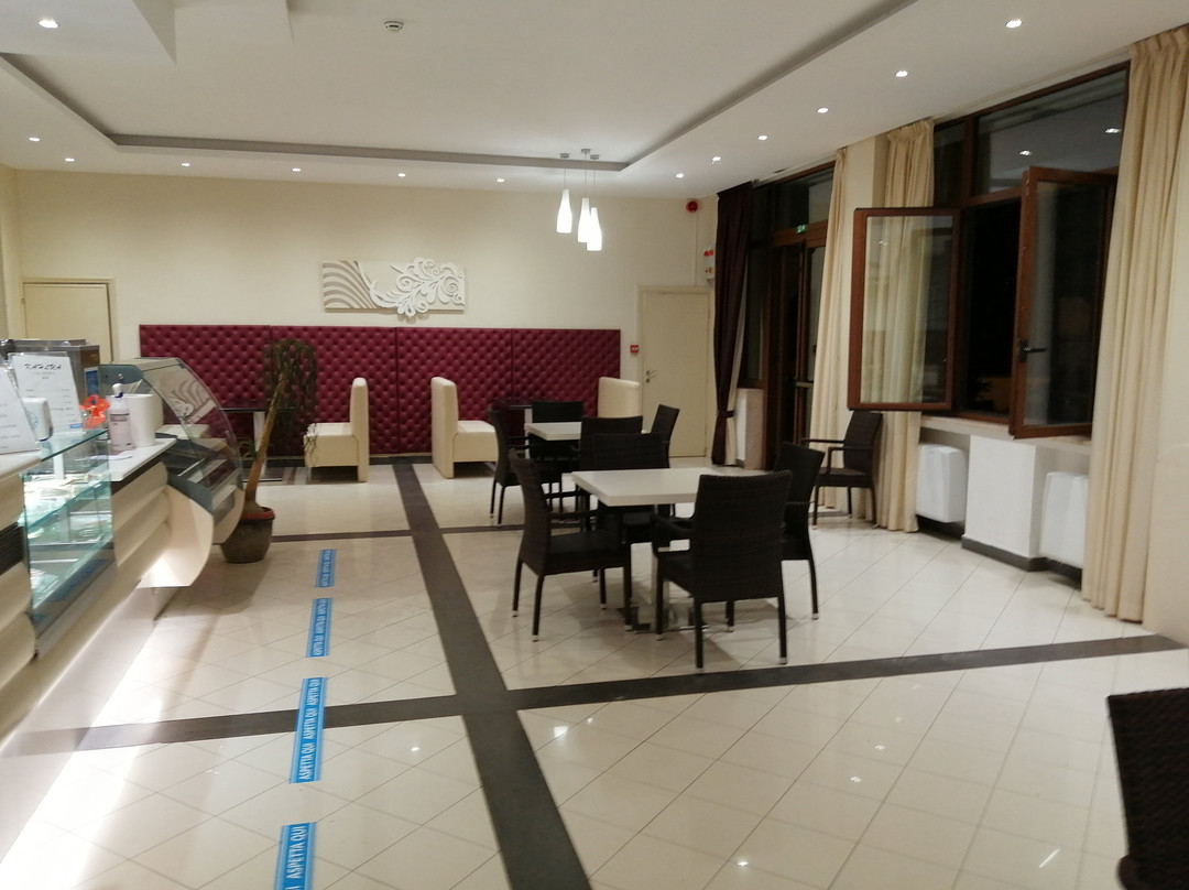 Loriana Park Hotel主图