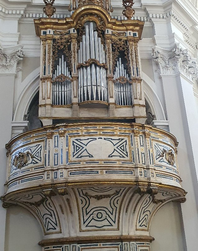 Basilica di Santa Maria Assunta-Castel di Sangro必去景点