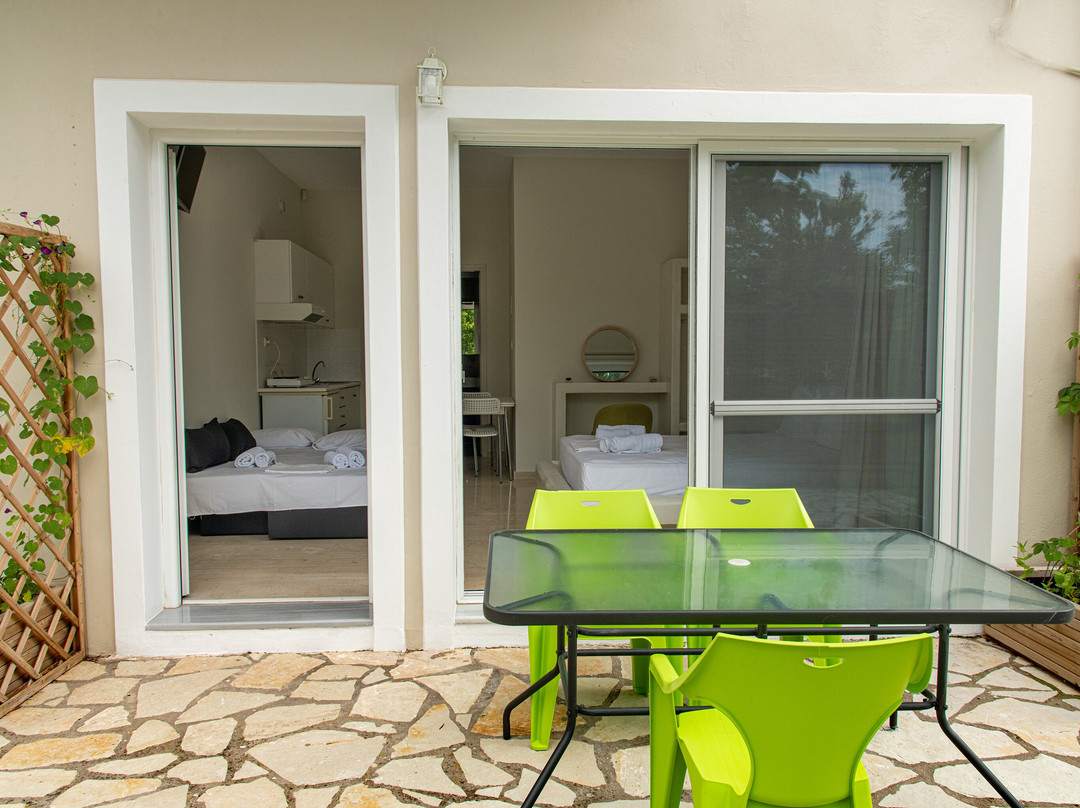 Kanali Village Parga主图