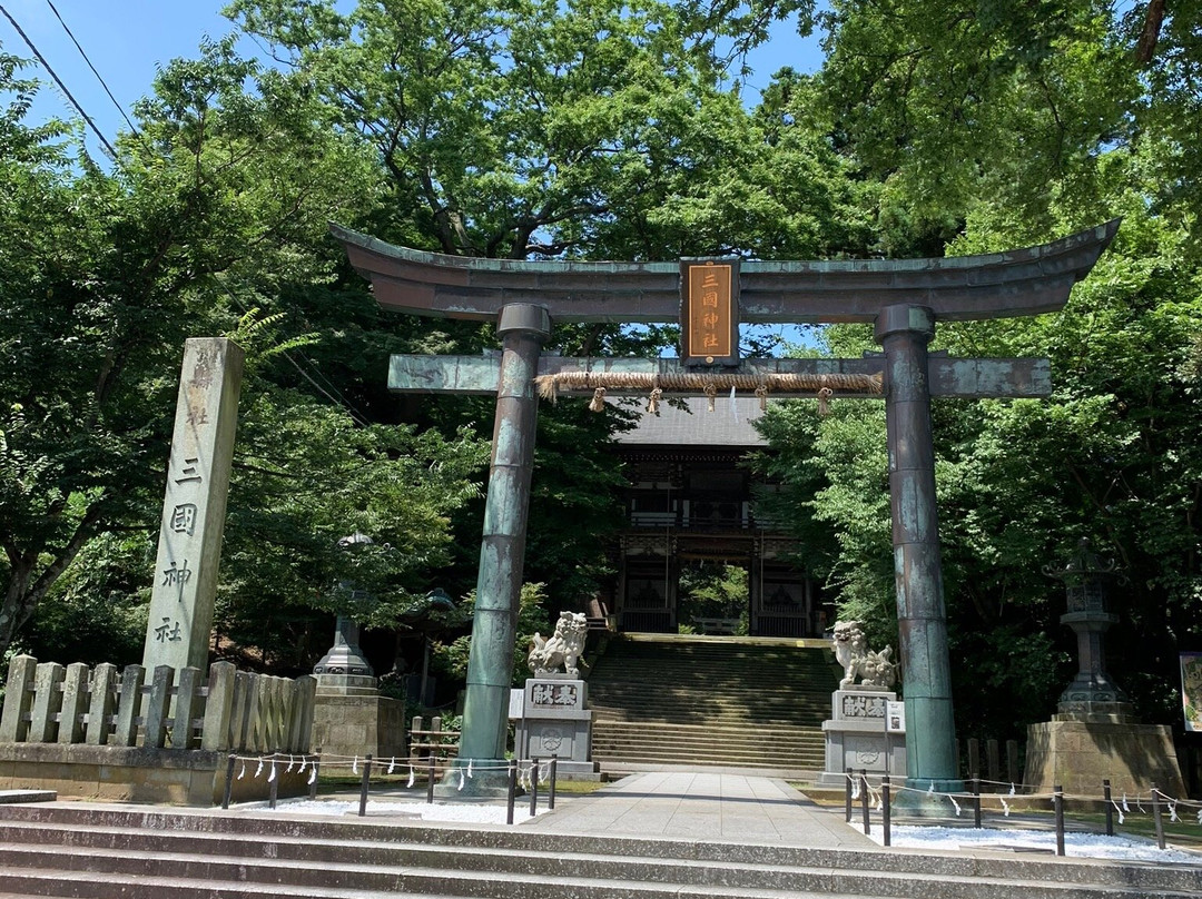 Mikuni Shrine景点图片