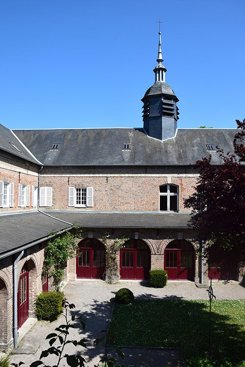Carmel d'Abbeville-Abbeville必去景点