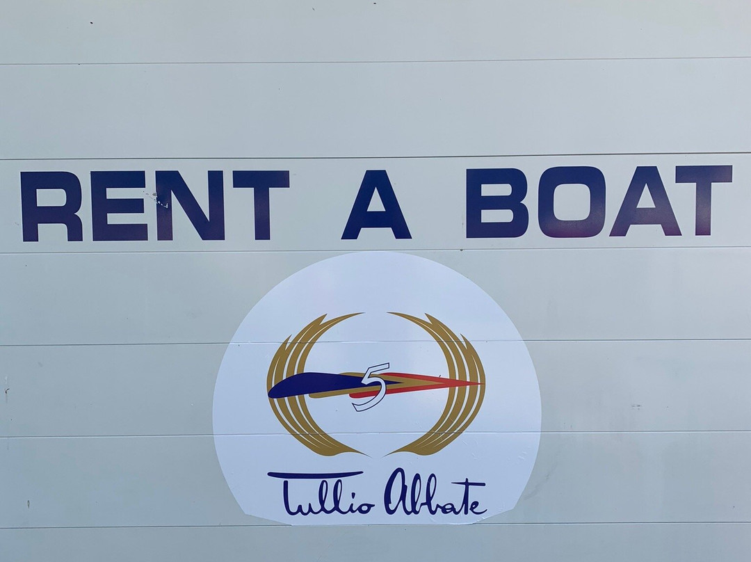 Cantiere Cadenazzi & Rent a Boat-特雷梅佐必去景点