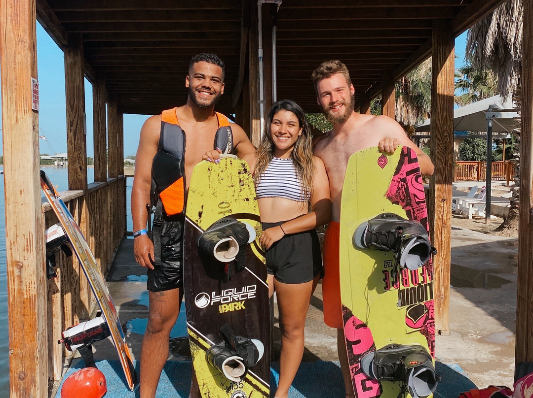 Stoke Factory At Texas Ski Ranch-新布朗费尔斯必去景点