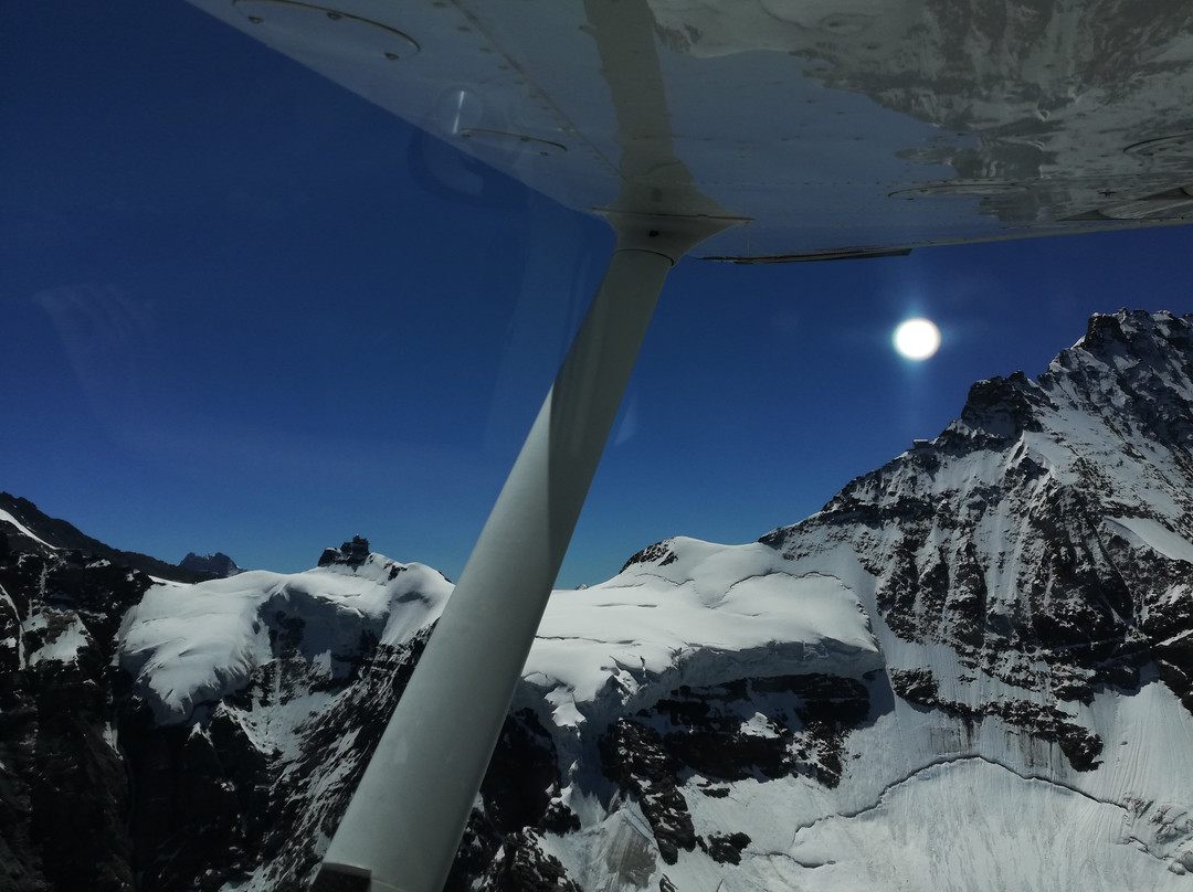 Motorfluggruppe Zurich Rundflug-克洛滕必去景点