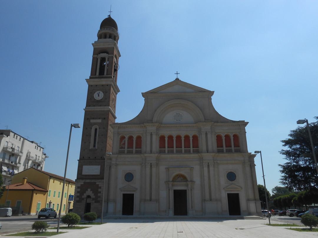 Minerbe旅游攻略图片