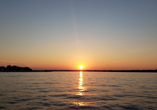 Gulf Island Charters-橙色海湾必去景点