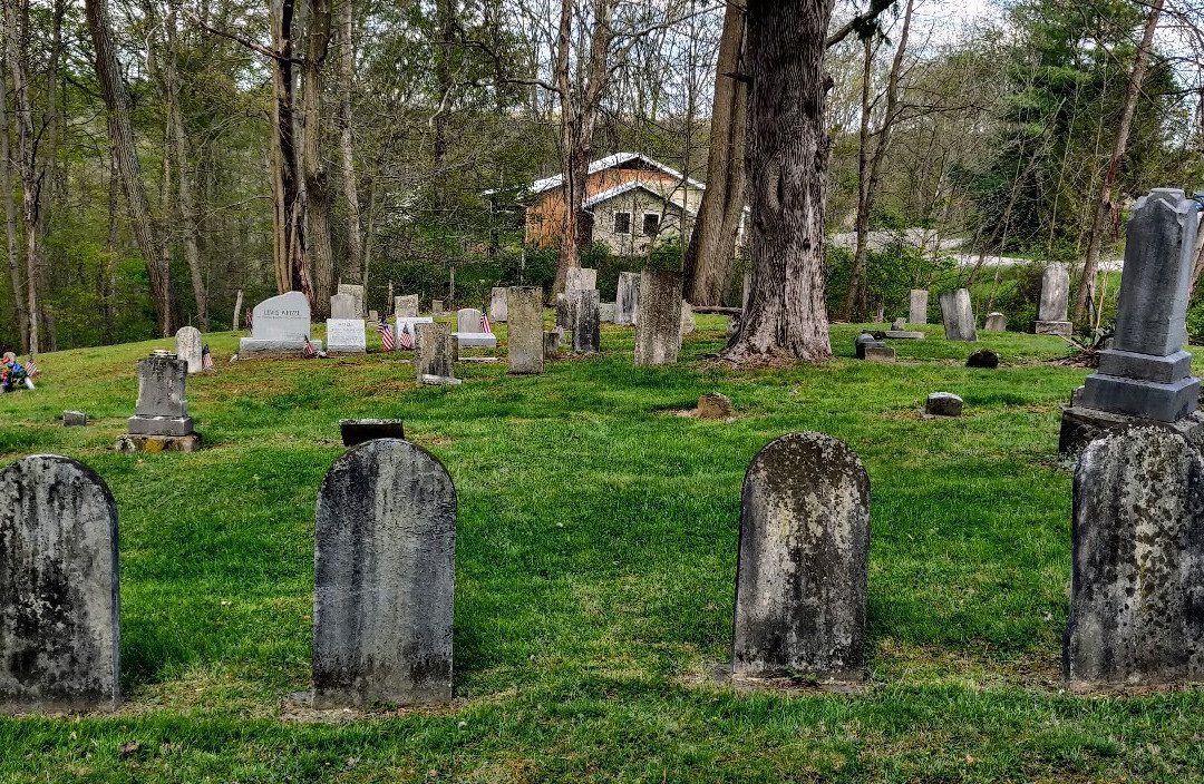McCreary Cemetery景点图片