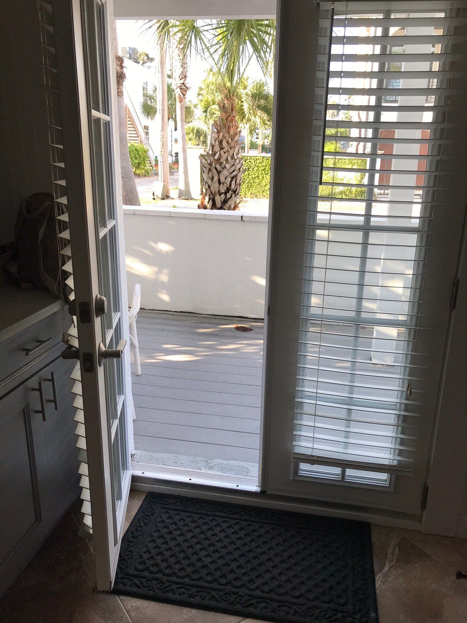 Inn on the Beach-官方