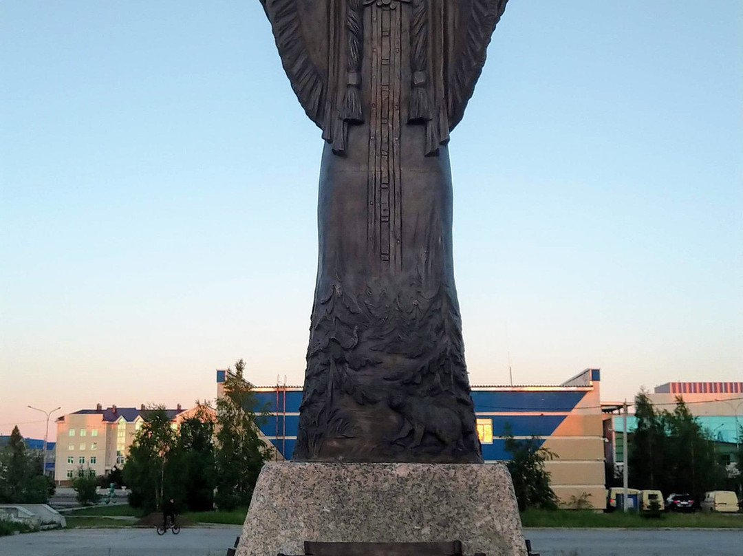 Monument to Yugorskoi Beregine景点图片