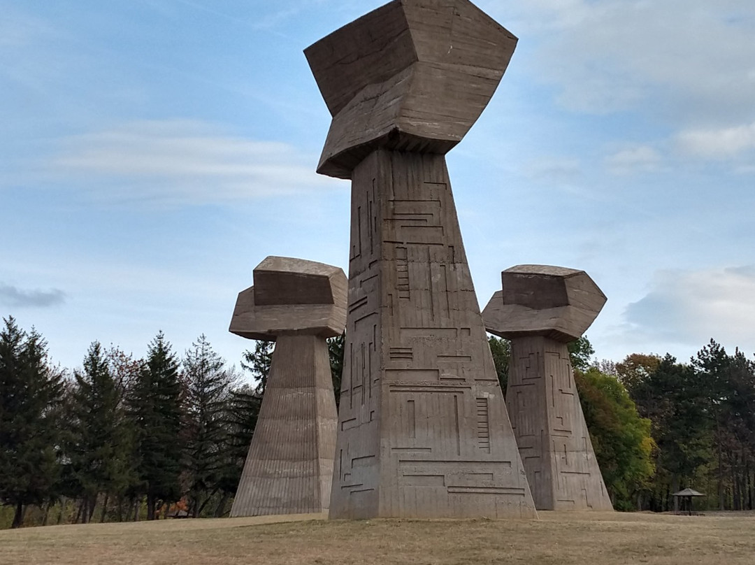 Bubanj Memorial Park-Nis必去景点