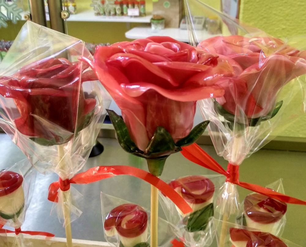 Happy Candy-瓦尔纳必去景点