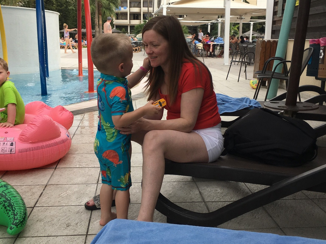 Atlantica Oasis Hotel主图