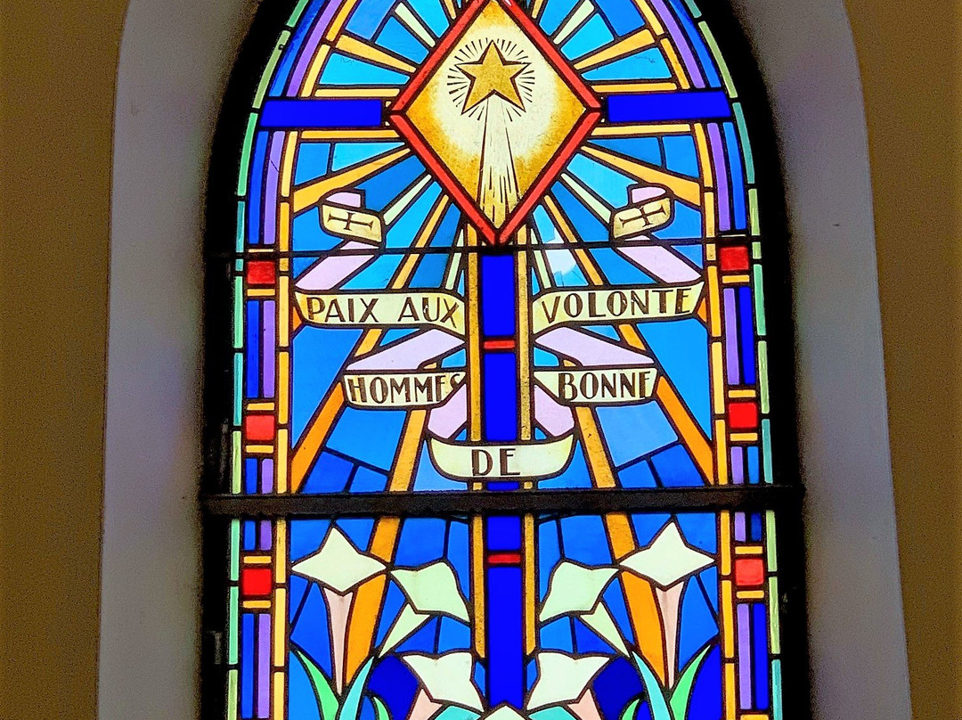 Eglise Saint-Jean de l'Habit-Guesnes必去景点