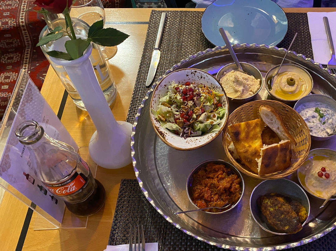 Rueschlikon餐馆和美食-Mama Persia