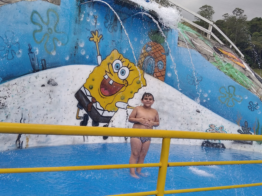 Parque Aquático Arco-iris景点图片