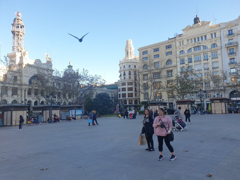 Plaça de l'Ajuntament景点图片