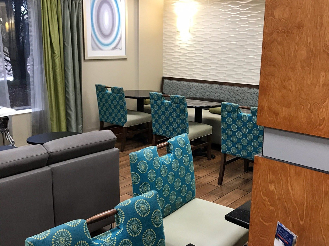 Holiday Inn Express & Suites Kimball By IHG主图