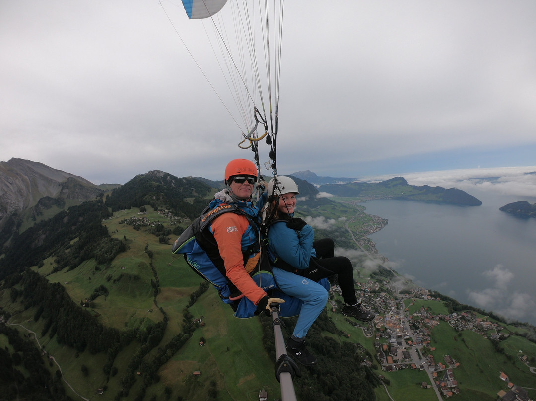 SkyGlide Paragliding Lake Lucerne-Ennetbuergen必去景点
