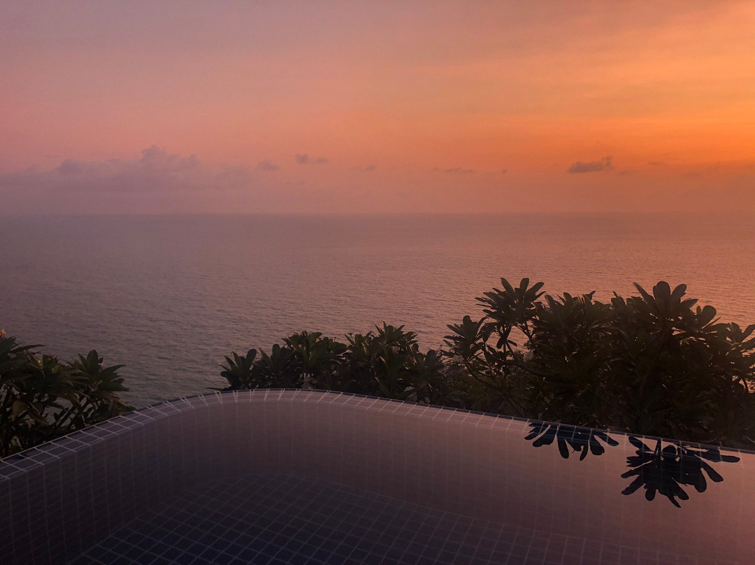 檀香木豪华别墅主图