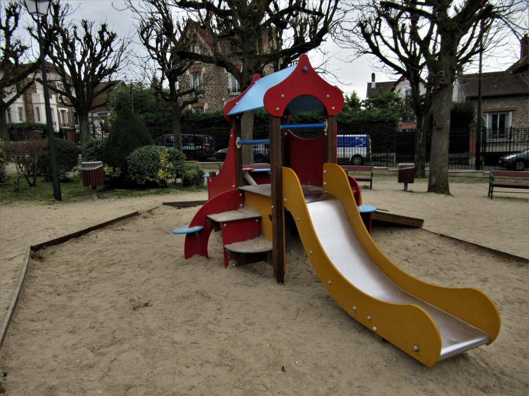 Square Maunoury-Le Raincy必去景点