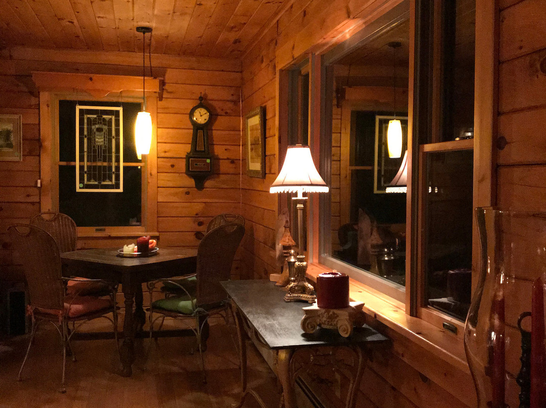 Starlight Lodge主图