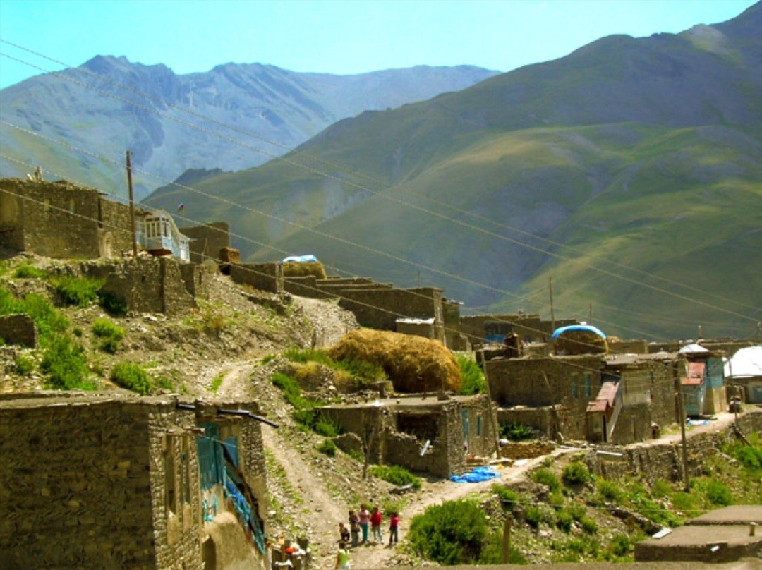 null-Xinaliq