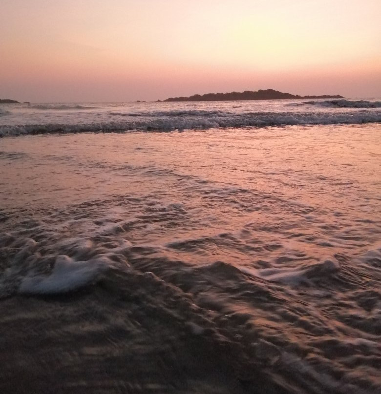Padukere Beach景点图片