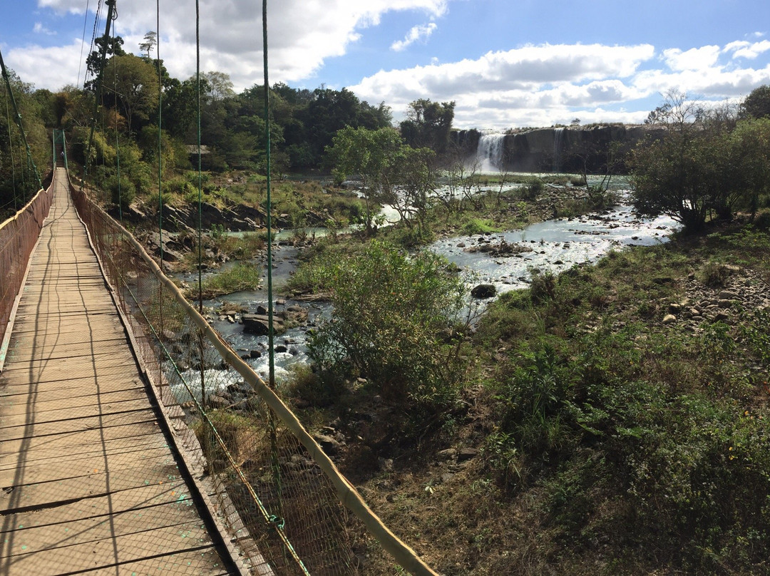 Highland Eco Tours-昆嵩必去景点