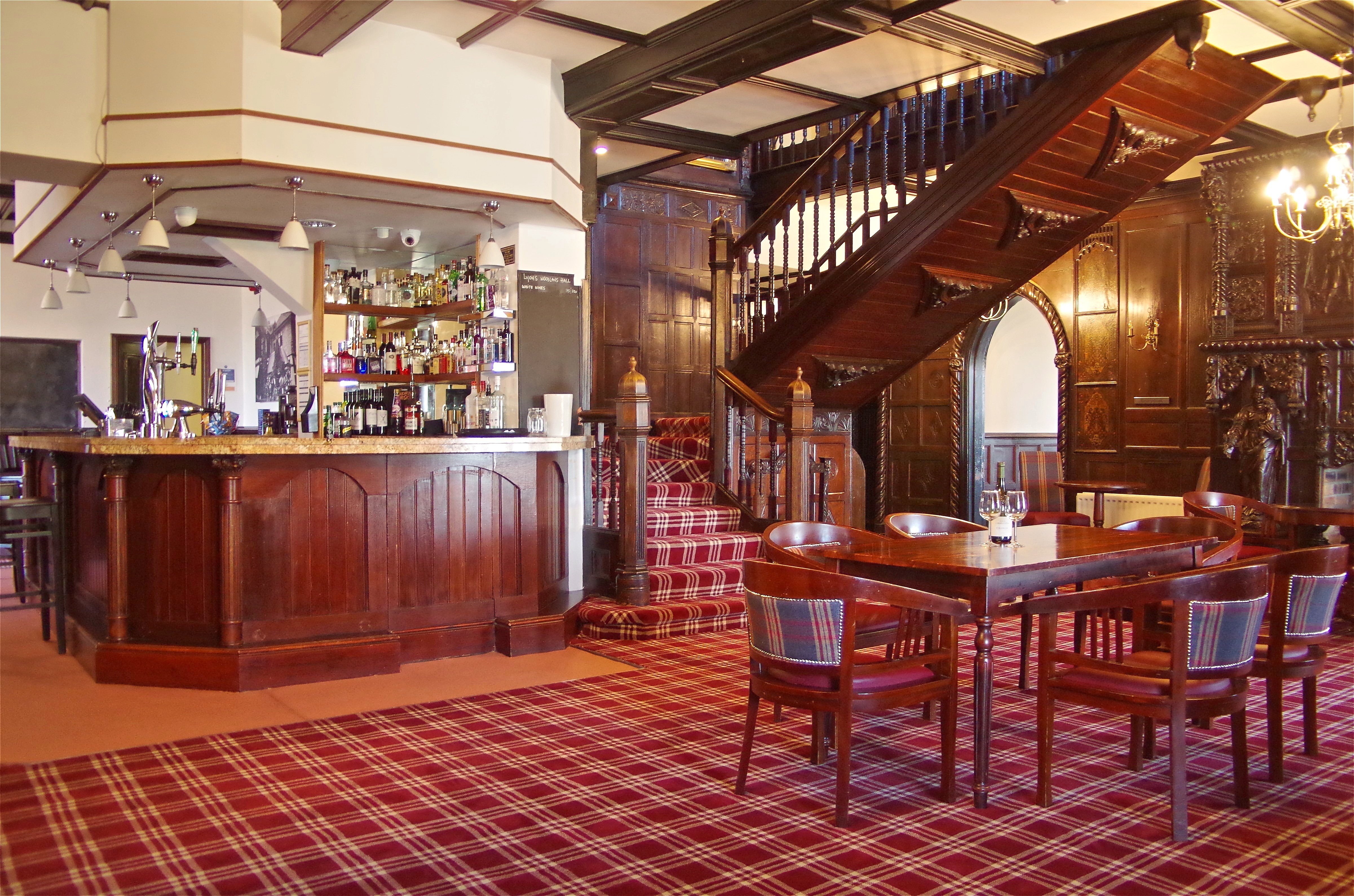 Lyons Woodlands Hall Holiday Park & Hotel-官方