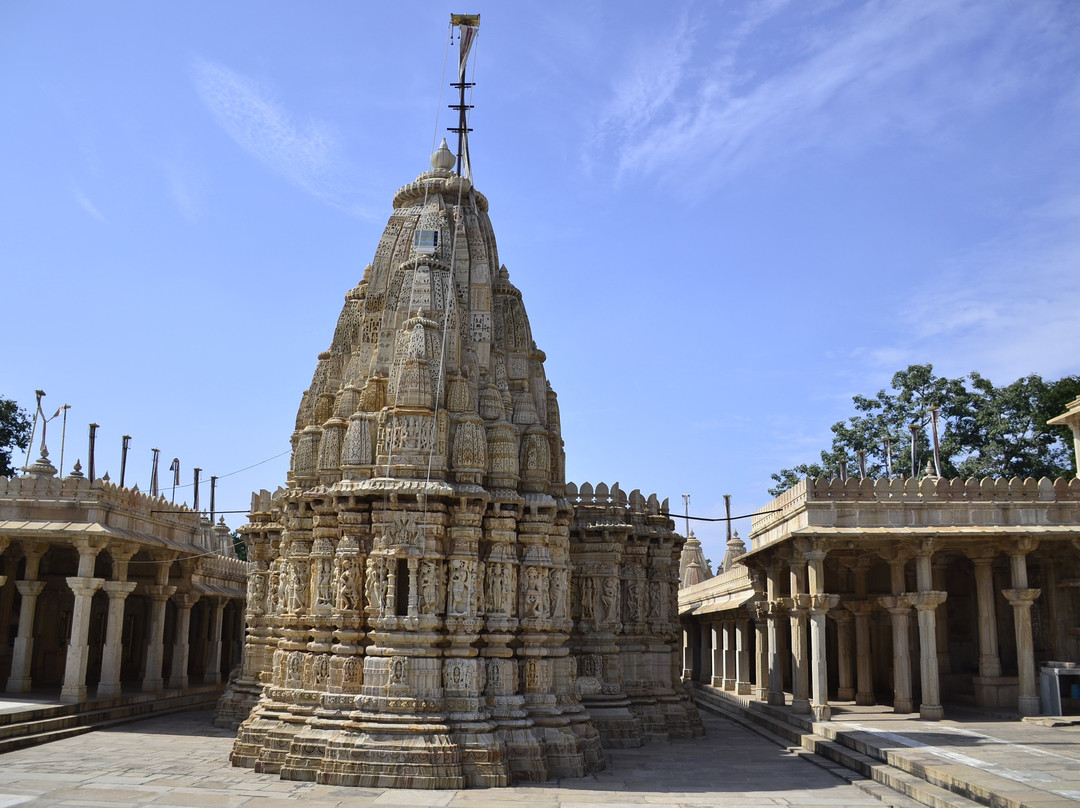 Satbis Deori Temple景点图片