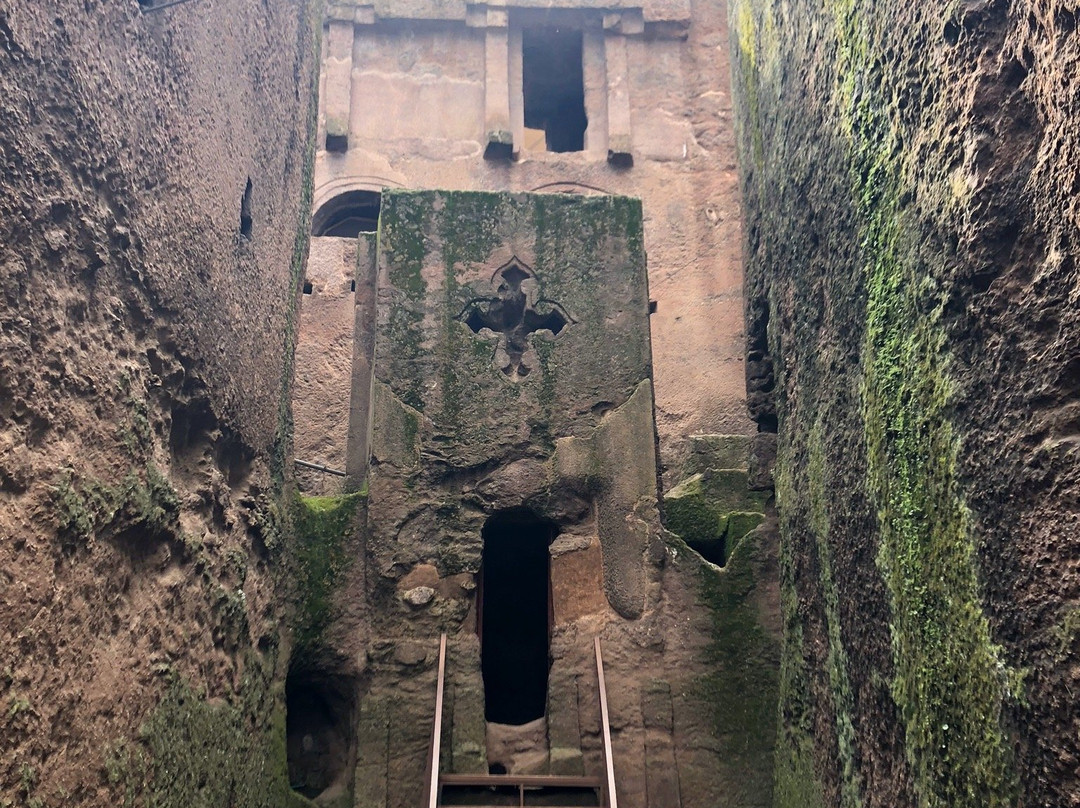 Tomb of Adam景点图片