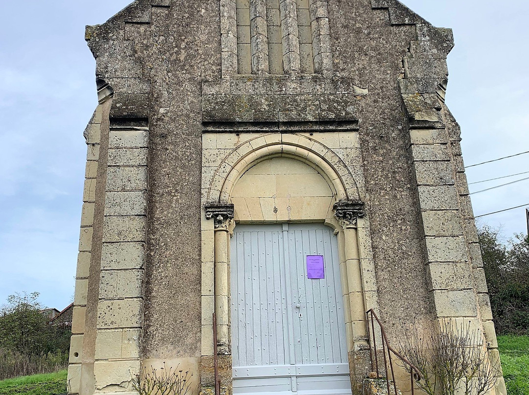 Eglise Saint-Martin-Saint-Martin-De-Sanzay必去景点