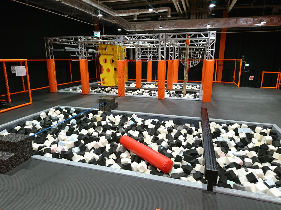 FlyPark Poznan景点图片