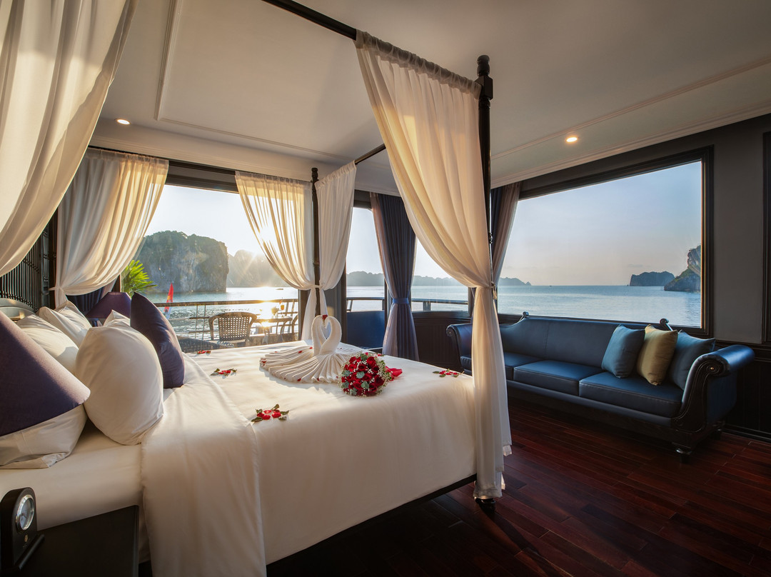 Rosy Cruise-海防必去景点