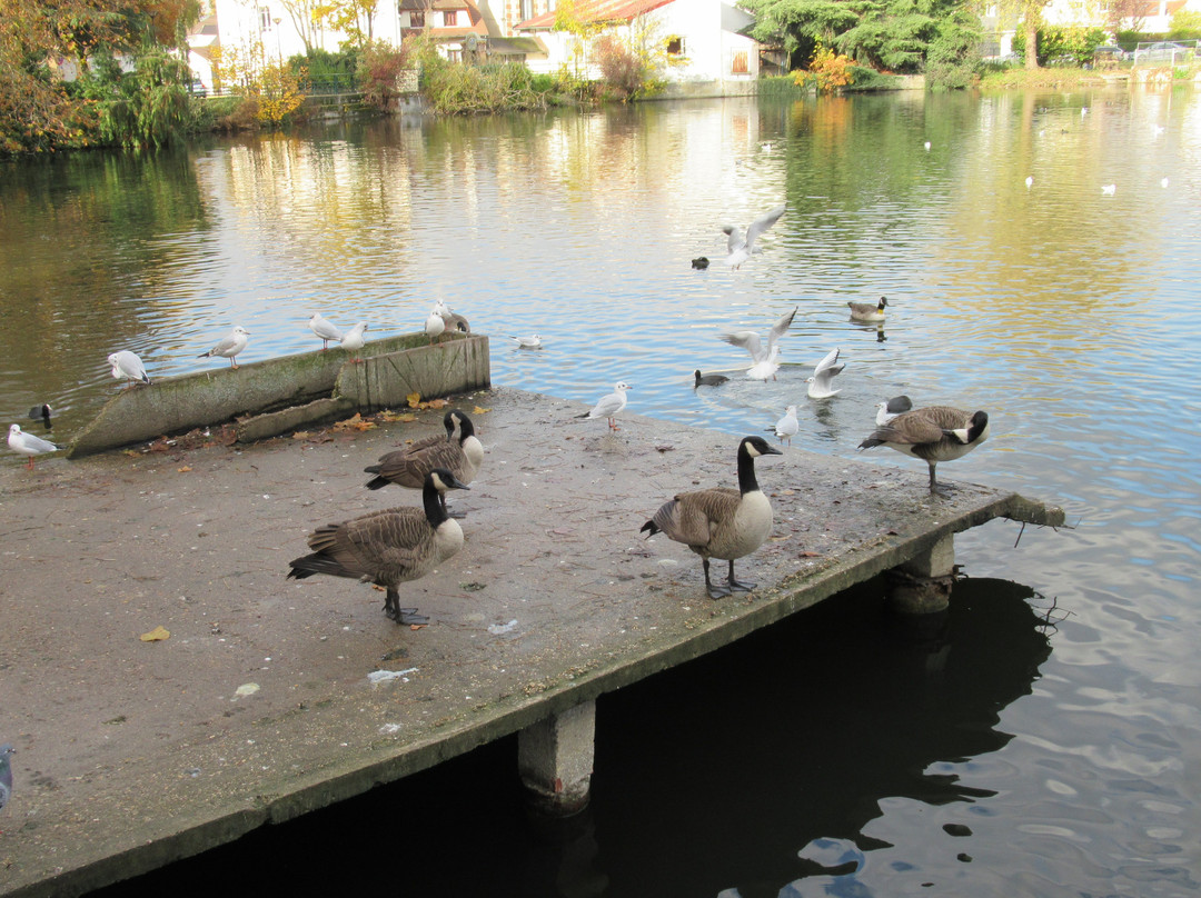 Lac de Sévigné-Livry-Gargan必去景点