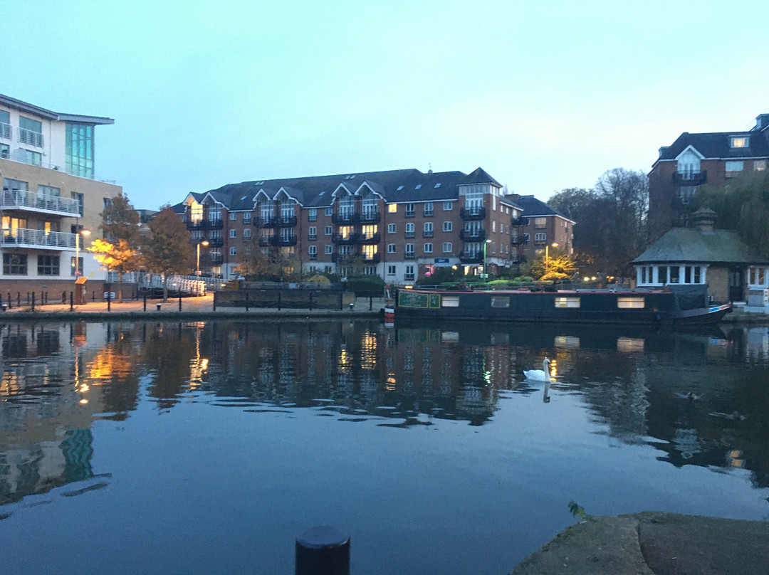 Brentford Lock Canalside景点图片