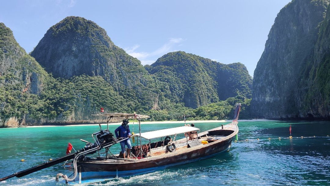 Rak Talay Travel景点图片