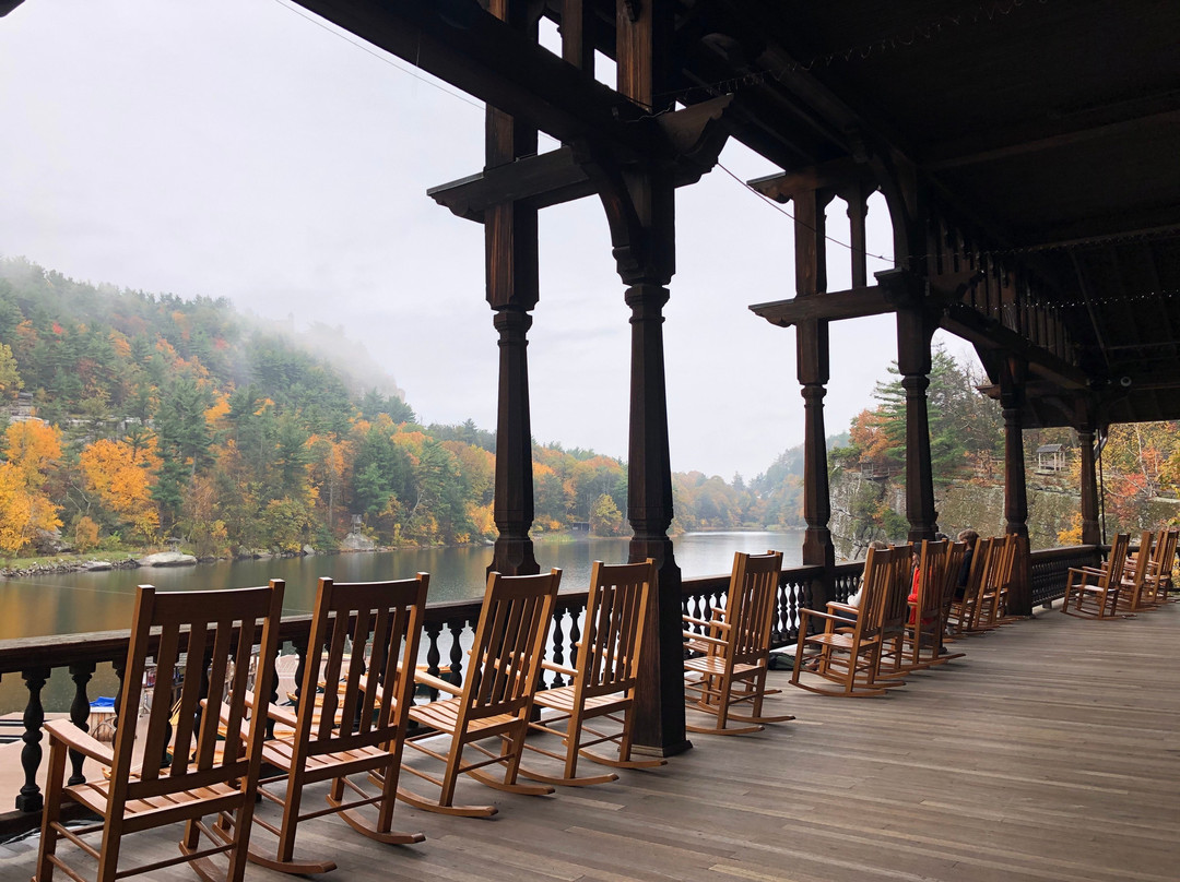 莫康克山豪斯酒店主图